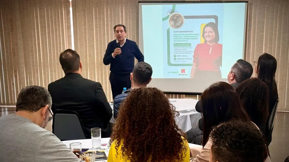 Ambientes corporativos inadequados impactam na produtividade, aponta palestra na ACCuiabá