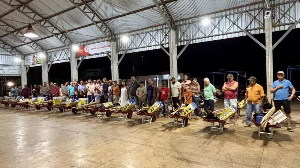 Deputado Thiago Silva viabiliza equipamentos para fortalecer agricultura familiar de Poxoréu