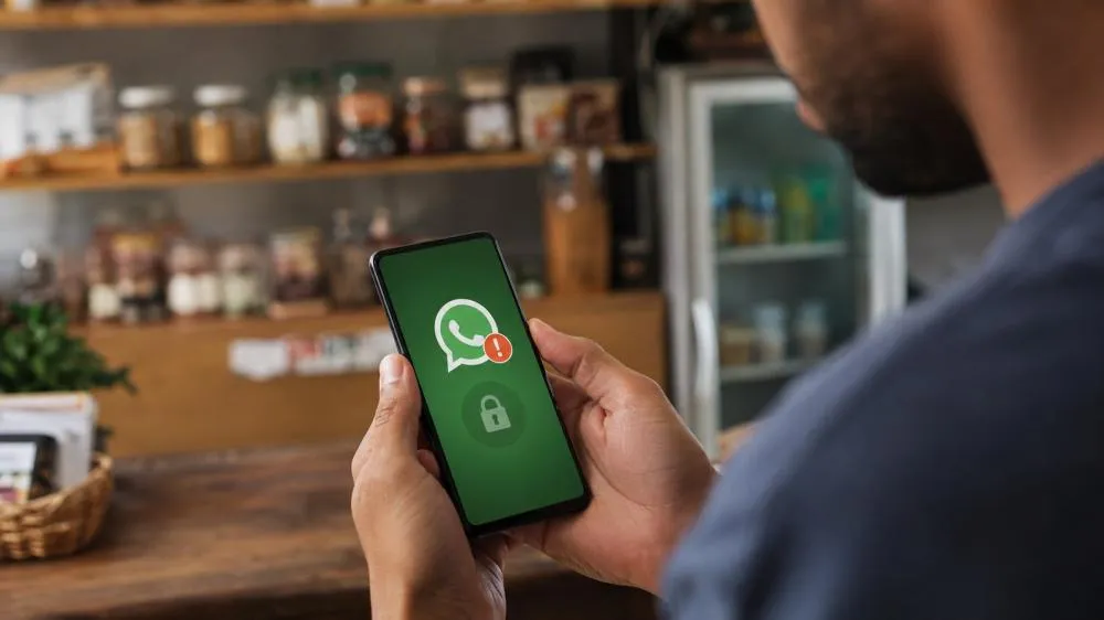 WhatsApp bloqueia contas por engano e inicia restauração; saiba o que fazer