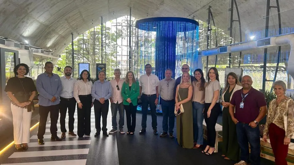 Diretoria da Associação Comercial de Cuiabá visita exposição 'Território do Tempo' do Sebrae/MT
