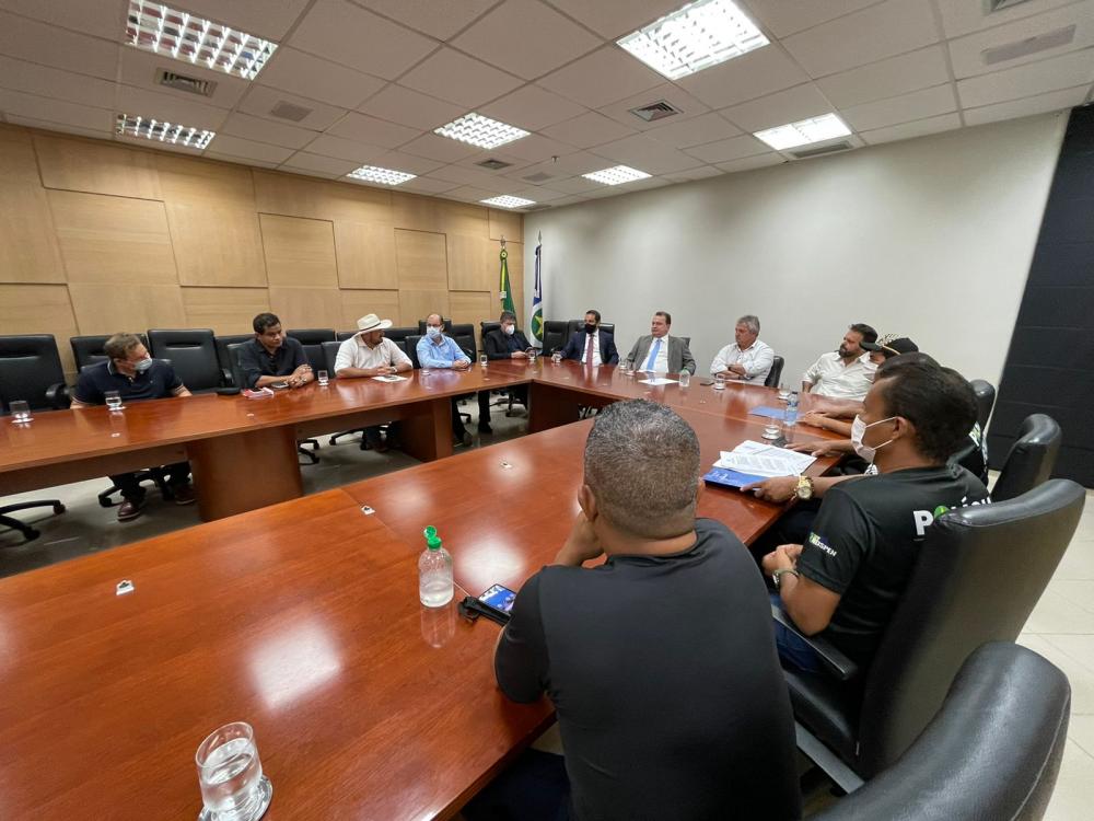 Deputados criam Comissão para intermediar diálogo entre Sindspen-MT e Governo do Estado