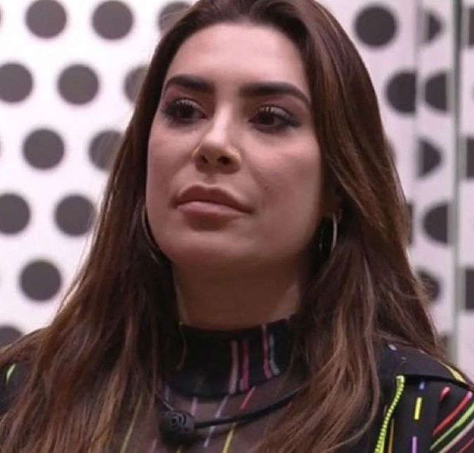 Naiara Azevedo ameaça deixar o BBB22 após formação do primeiro paredão - mas não aperta botão de desistência!