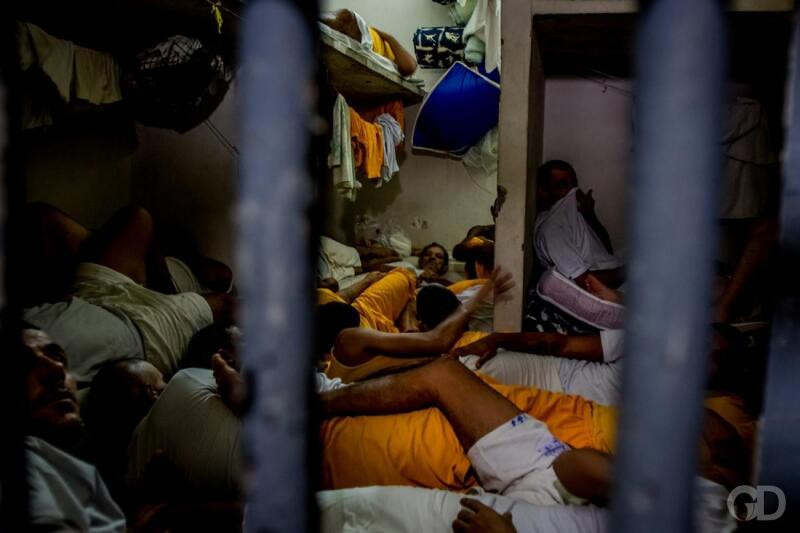 Inspeções apontam superlotação e maus-tratos em penitenciárias