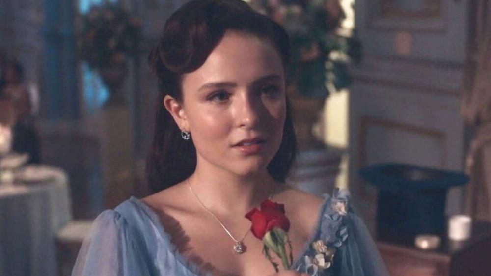 Larissa Manoela arrasa na estreia de 'Além da Ilusão'