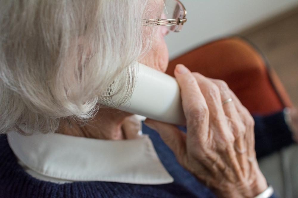 ALMT aprova projeto de lei que proíbe ligações e empréstimos por telefone a aposentados e pensionistas