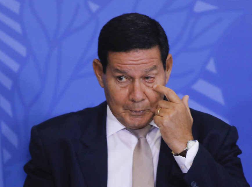  Vice-presidente Mourão defende Copa América e detona Tite “O Cuiabá está precisando de técnico”