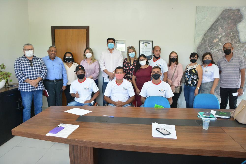 Kalil e Conselho dos Direitos da Pessoa com Deficiência debatem mais melhorias e humanização